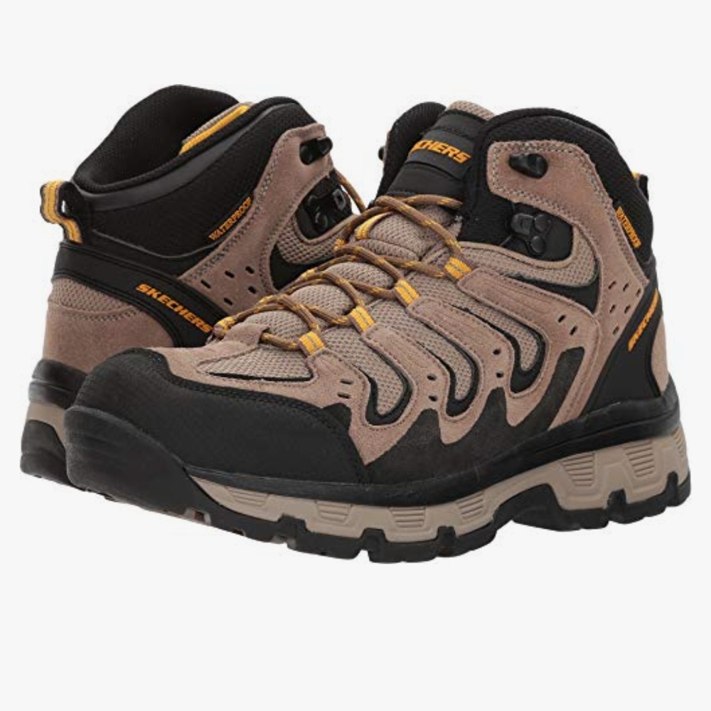 Skechers Men's Tan and Black Athletic Shoes